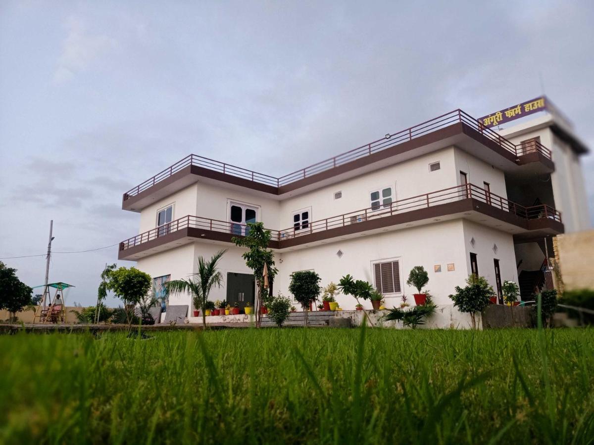 Hotel O Pop Angoori Farm House 马图拉 外观 照片